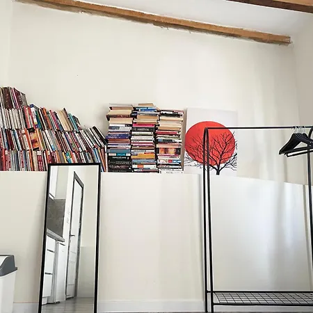 Charming With Fast Wifi And Ac Near Nisantasi And Taksim#5 아파트