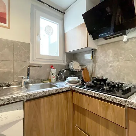Charming With Fast Wıfı&ac Near Nişantaşi&taksim#5 Daire İstanbul